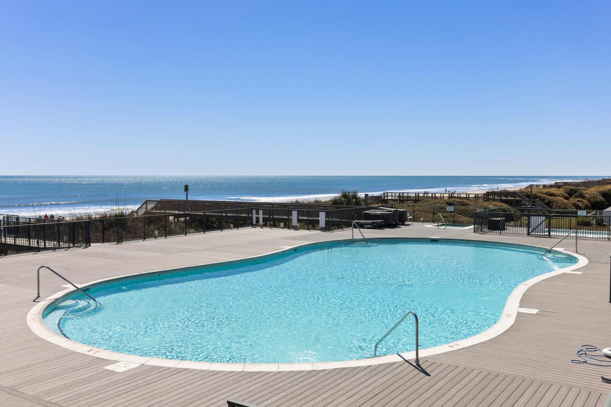 Oceanview 4Br/4Ba Condo, Steps To Beach/Pool Ocean Isle Beach Extérieur photo