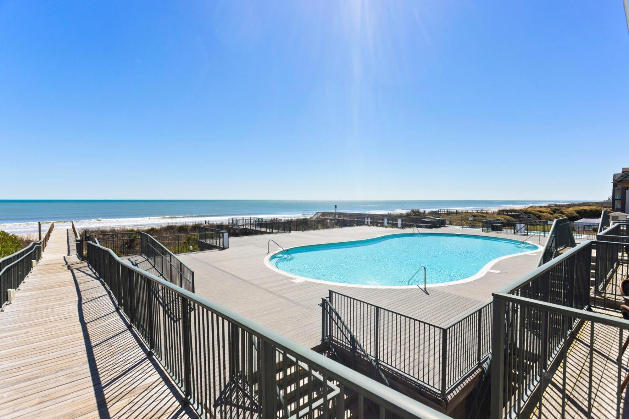 Oceanview 4Br/4Ba Condo, Steps To Beach/Pool Ocean Isle Beach Extérieur photo