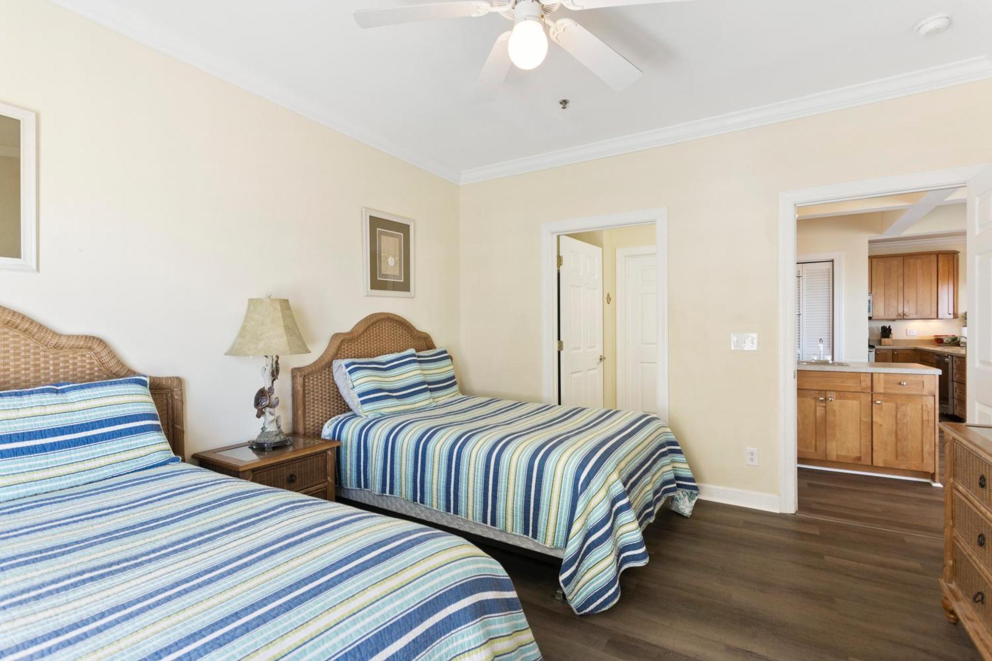 Oceanview 4Br/4Ba Condo, Steps To Beach/Pool Ocean Isle Beach Extérieur photo